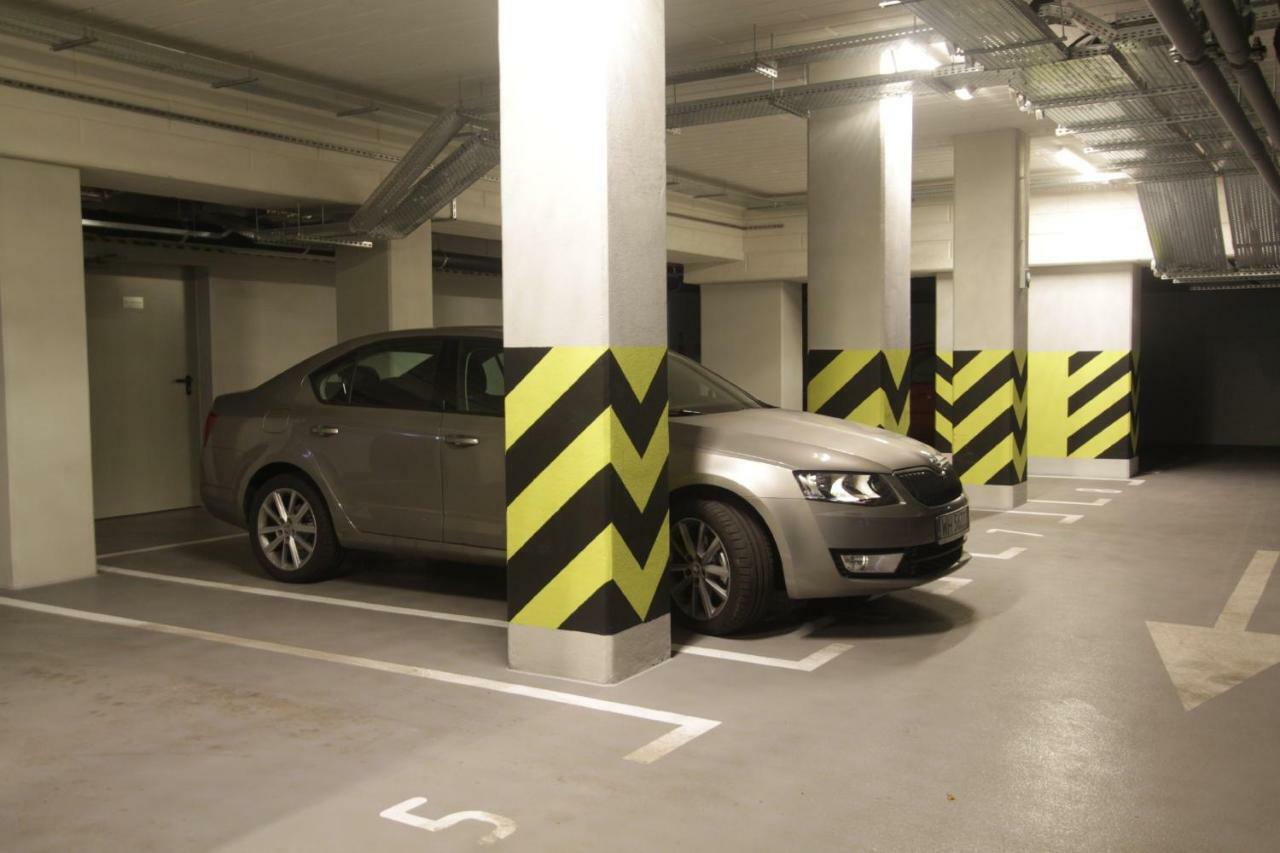 Dom Pomocy Studentom Hostel Varsó Kültér fotó