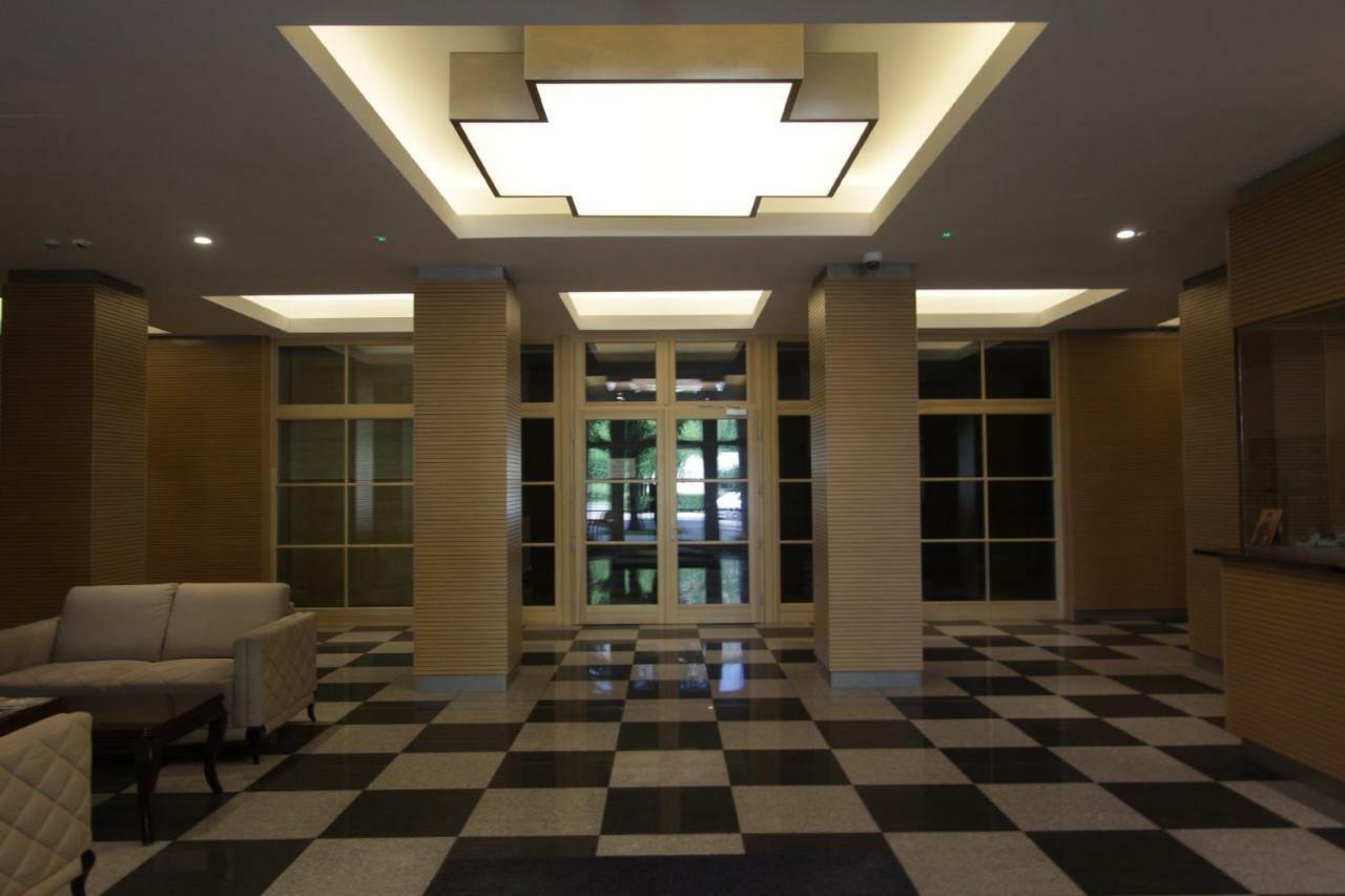 Dom Pomocy Studentom Hostel Varsó Kültér fotó