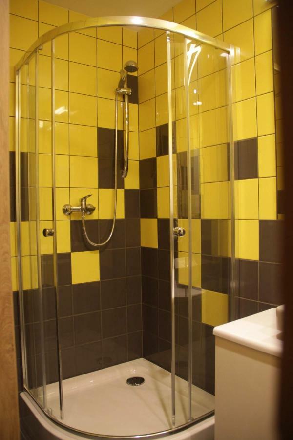 Dom Pomocy Studentom Hostel Varsó Kültér fotó